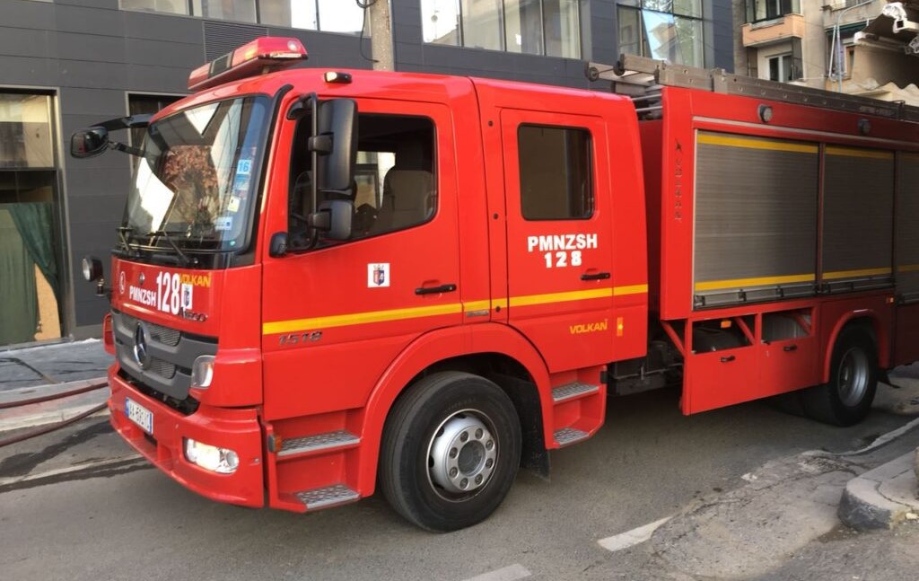 Bashkive u mungojnë zjarrfikësit, numri i tyre është 25 për qind më pak sesa standardi ligjor